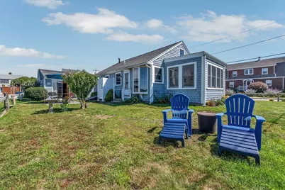 411 Maravista Ave, Falmouth, MA 02536 - Photo 9