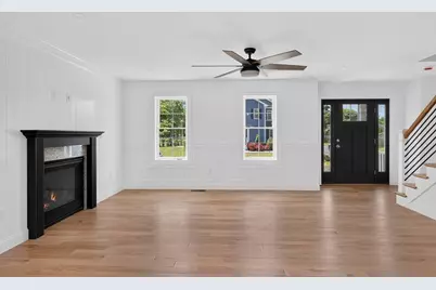 44 Slade St, Dartmouth, MA 02747 - Photo 7