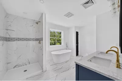 44 Slade St, Dartmouth, MA 02747 - Photo 31