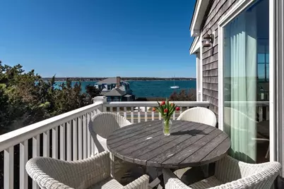 28 Beach Rd, Oak Bluffs, MA 02557 - Photo 13