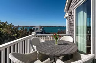 28 Beach Rd, Oak Bluffs, MA 02557 - Photo 13