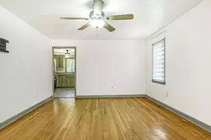 128 W Canton Cir, Springfield, MA 01104 - Photo 5