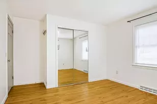 128 W Canton Cir, Springfield, MA 01104 - Photo 23
