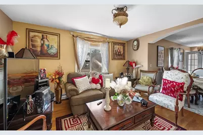 9 S Elm St, Lynn, MA 01905 - Photo 23