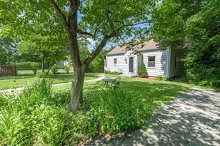 152 Southbridge Rd, Dudley, MA 01571 - Photo 1