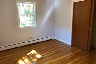 4 Hawthorne St, Watertown, MA 02472 - Photo 11
