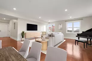 18 Johnson Ave, Quincy, MA 02169 - Photo 9
