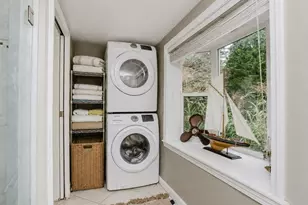 273 Center St, Hanover, MA 02339 - Photo 9