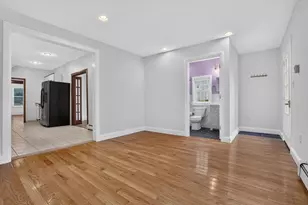 51 Metropolitan Ave, Boston, MA 02131 - Photo 15