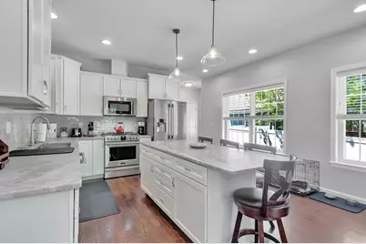 122 Milton St #122, Dedham, MA 02026 - Photo 3