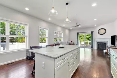 122 Milton St #122, Dedham, MA 02026 - Photo 5