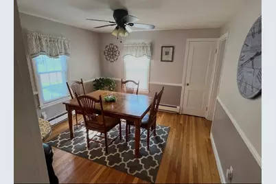 16 Mount View Ave, Auburn, MA 01501 - Photo 7