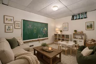 15 Herbert Ave, Springfield, MA 01119 - Photo 21