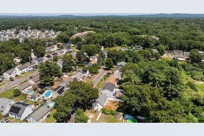 15 Herbert Av, Springfield, MA 01119 - Photo 23