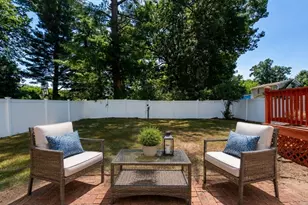 15 Herbert Ave, Springfield, MA 01119 - Photo 5