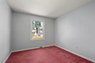 15 Herbert Ave, Springfield, MA 01119 - Photo 13