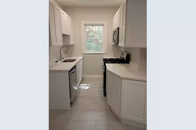 7 Cliff St #1, Attleboro, MA 02703 - Photo 3