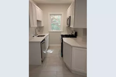 7 Cliff St #1, Attleboro, MA 02703 - Photo 3