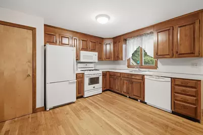 106 Edge Hill Rd, Milton, MA 02186 - Photo 7