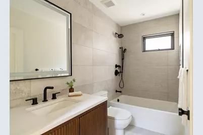 11 Mt. Auburn Street #11, Cambridge, MA 02138 - Photo 25