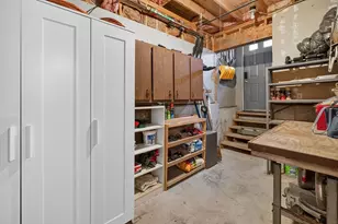 158 Amity St, Fall River, MA 02721 - Photo 25