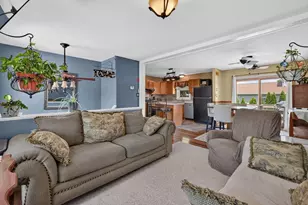 158 Amity St, Fall River, MA 02721 - Photo 3