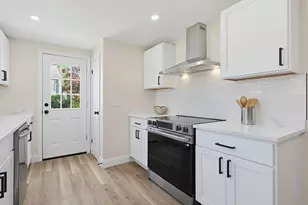 104 Fairmount Ave, Saugus, MA 01906 - Photo 17