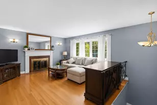 165 King Philip St, Weymouth, MA 02190 - Photo 9