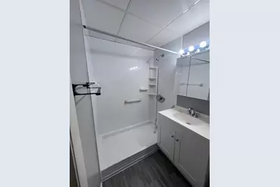 215 Chelmsford #8, Chelmsford, MA 01824 - Photo 5