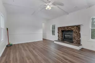 305 Turnpike, Easton, MA 02375 - Photo 9