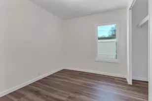 305 Turnpike, Easton, MA 02375 - Photo 11
