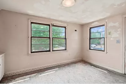 21 North Shore Ave, Danvers, MA 01923 - Photo 15