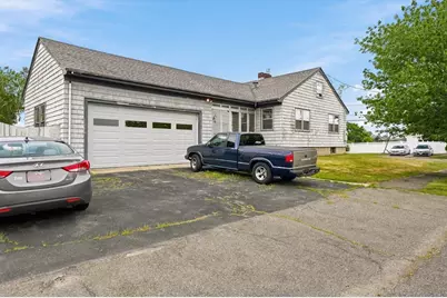 21 North Shore Ave, Danvers, MA 01923 - Photo 31