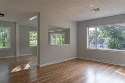 177 Hartford Ave E, Uxbridge, MA 01569 - Photo 11