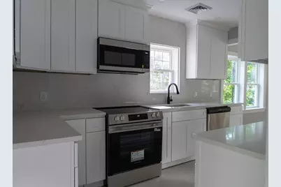 177 Hartford Ave E, Uxbridge, MA 01569 - Photo 7