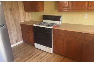 119 Robeson St, Fall River, MA 02720 - Photo 7
