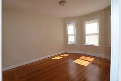 279 Broadway St #2F, Cambridge, MA 02139 - Photo 3