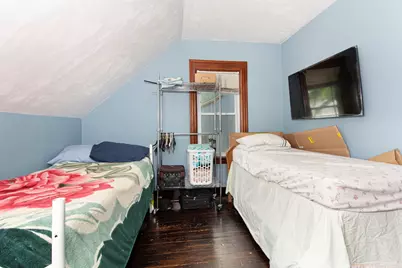 7 Clarence St, Worcester, MA 01610 - Photo 19