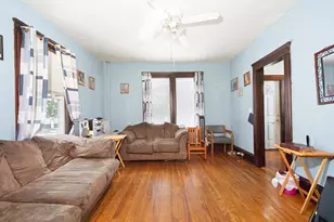 7 Clarence St, Worcester, MA 01610 - Photo 9