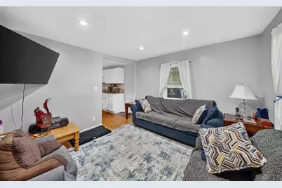 60 Harriett Ave, Burlington, MA 01803 - Photo 15