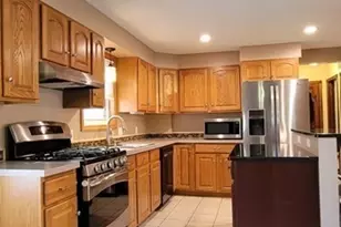 203 Buckley Blvd, Chicopee, MA 01020 - Photo 9