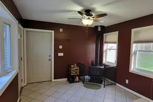 203 Buckley Blvd, Chicopee, MA 01020 - Photo 3