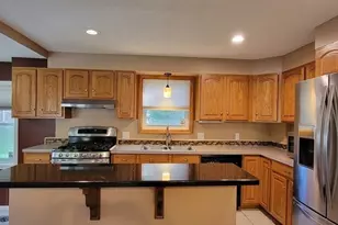 203 Buckley Blvd, Chicopee, MA 01020 - Photo 5