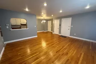 43 Jacqueline Rd, Waltham, MA 02452 - Photo 3