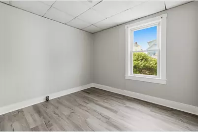 143 Division St, New Bedford, MA 02744 - Photo 5
