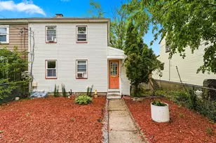 127 Sunnyside Ave, Arlington, MA 02474 - Photo 3