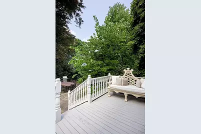 394 Hammond St, Newton, MA 02467 - Photo 19