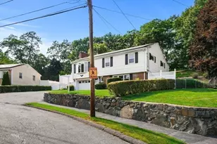 104 Spring View Dr, Lynn, MA 01904 - Photo 35