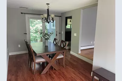 10 Brenan St, Holyoke, MA 01040 - Photo 3