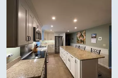 450 Lancaster Ave, Lunenburg, MA 01431 - Photo 3
